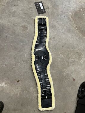Professional Choice western girth